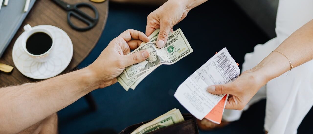 Featured Image- Why More Businesses Are Turning to Pay-Per-Task Outsourcing for Growth